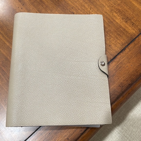 Hermes Ulysse MM Notebook Cover - Picture 7 of 7